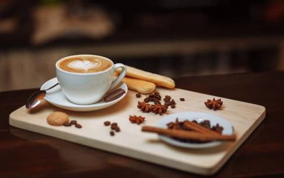 Teveel koffie drinken tijdens de zwangerschap kan de lever van de baby beschadigen