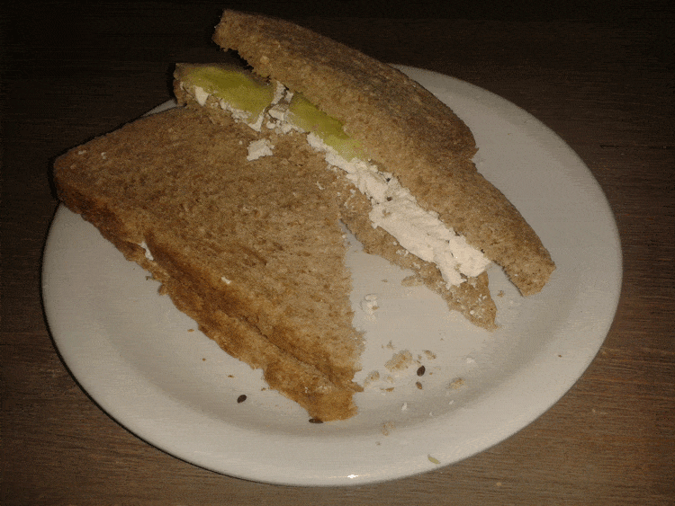 Komkommer Feta Sandwich