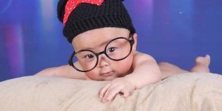 Wat kan jouw baby zien in de baarmoeder