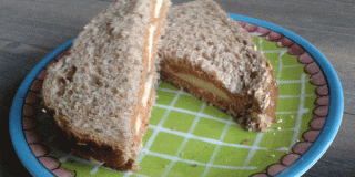 Pindakaas Appel Boterham