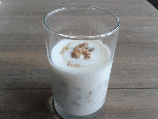 Yoghurt Met Walnoten En Honing